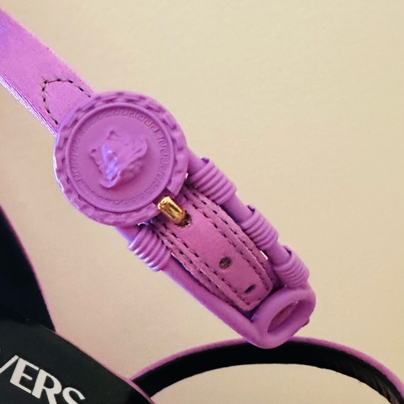 As see on Dua Lipa VERSACE WEDGE PLATFORM SANDALS - Picture 13 of 13